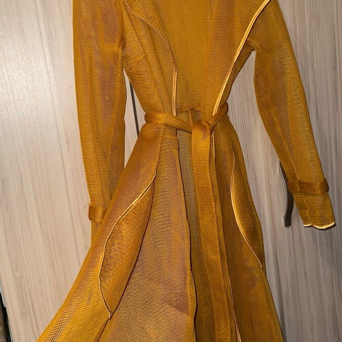 Mesh outerwear like new, size M, yellow orange