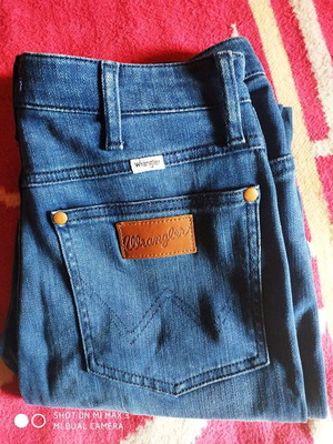 Τζιν Wrangler σαν καινούργιο, νούμερο 31