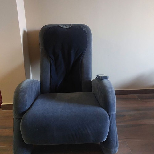 Human Touch iJOY 100 massage armchair, like new