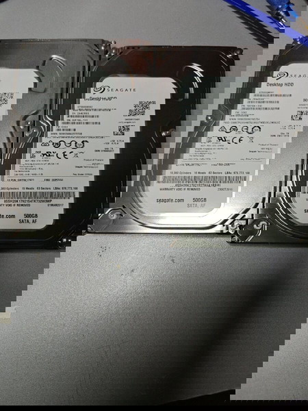 2x Seagate desktop HDD 500gb 3.5