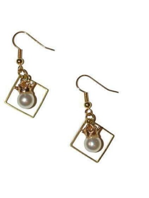 Princess handmade earrings with steel details and pearls new