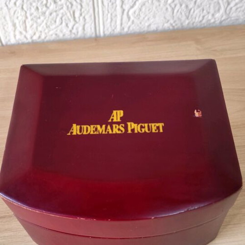 Audemars Piguet wooden watch box used
