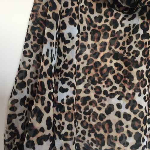 Desiree blouse new, size S comfortable