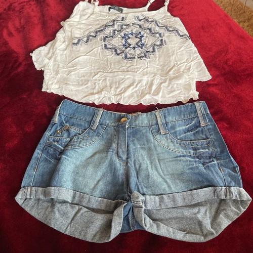 Women’s set Ysatis shorts and Anel ribbed top used