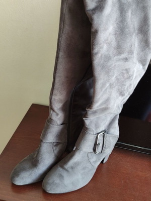 Boots gray size 38 like new