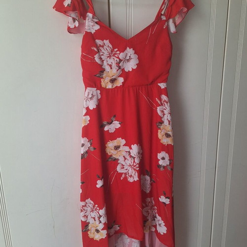 Maxi floral dress Tally Weijl with asymmetric hem size M like new, red