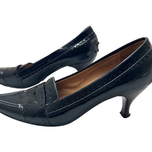 Tod's black patent leather mid heels used