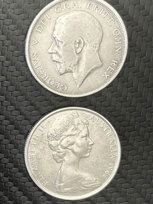 Silver coins like new ½ Crown George V 1915 and 50 Cents Australia 1966
