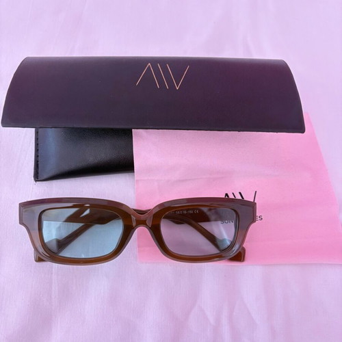 AV Sunglasses Brooklyn Honey like new, multicolor