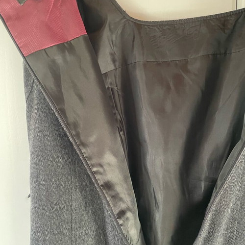 Next ladies suit size 46 like new, black and grey