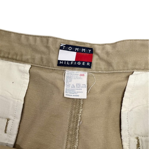 Tommy Hilfiger men's beige shorts XL