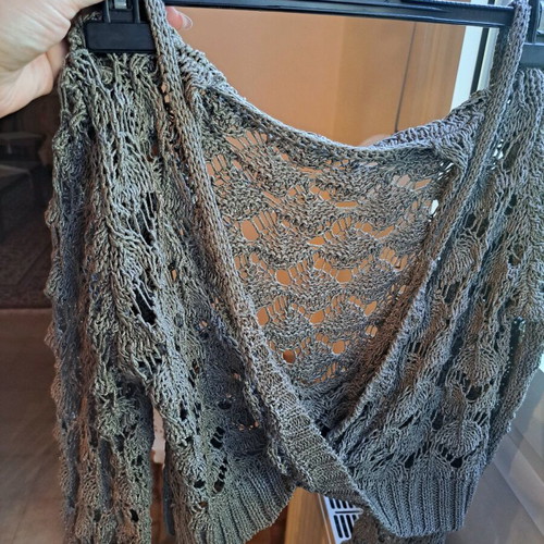 Green wrap cardigan like new, size M