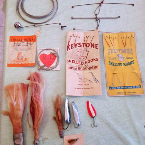 Fishing gear collection 15 pieces vintage used 1940-1960