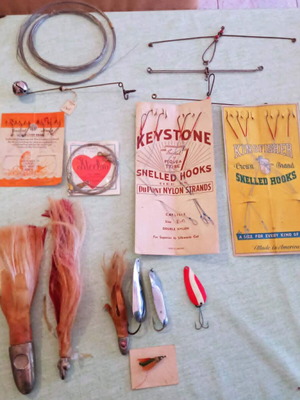 Fishing gear collection 15 pieces vintage used 1940-1960