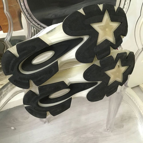 Christian Dior sneaker women size 37 like new, white