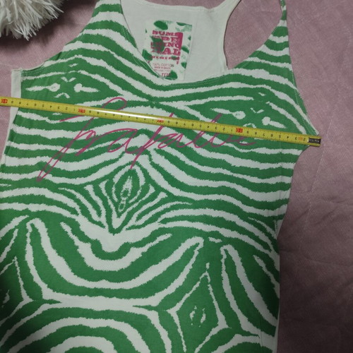 Women's green top used, sizes S and M
