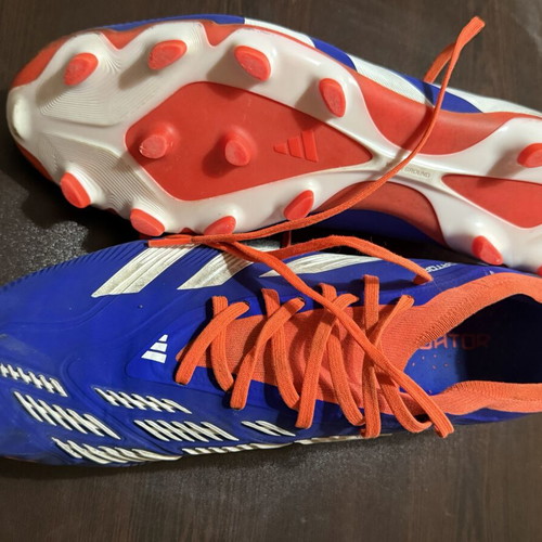 Adidas Predator Elite football boots, size 48, pair