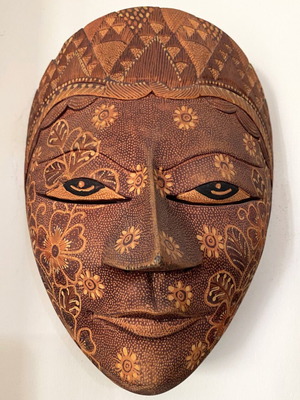 Wooden Batik Handmade Wall Mask with Flowers Indonesian Style like new