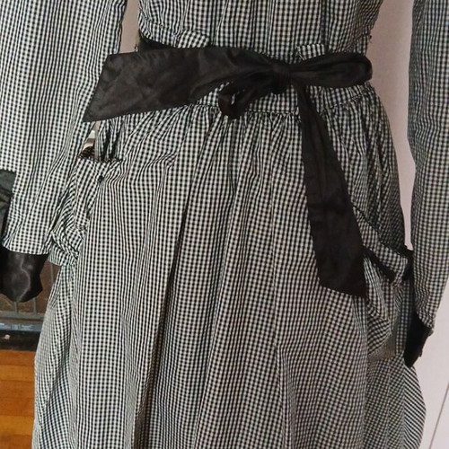 Summer dress black gray checkered like new, size M