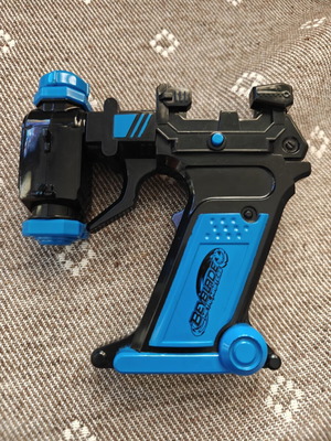 Beyblade launcher new