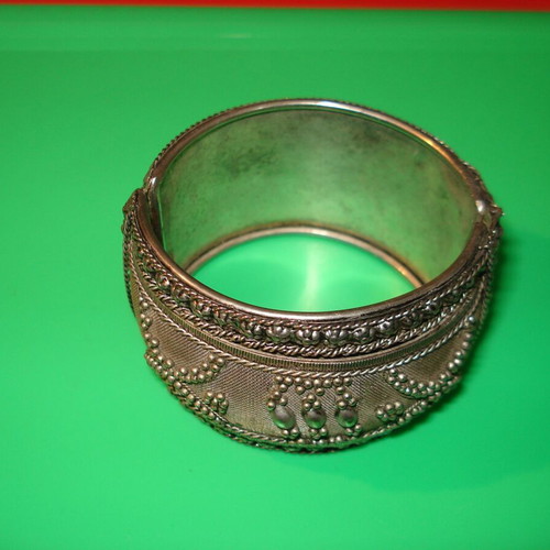 Vintage bracelet used
