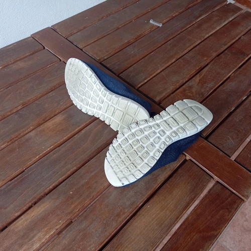 Skechers athletic shoes like new, size 37, blue