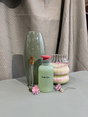 Louis Vuitton Rain Tea μίνι άρωμα 10ml νέο, αυθεντικό δείγμα
