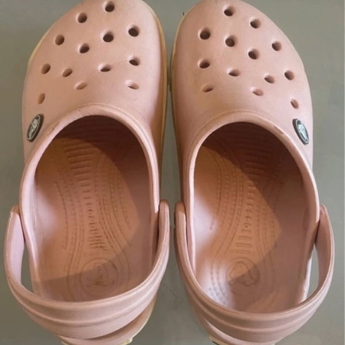 Crocs kids pink iridescent like new, size 30, sandals