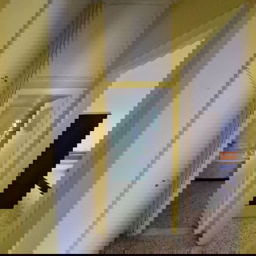 Διαμέρισμα γωνιακός 1ος όροφος 60 τμ στην Πετρούπολη με θέα και βεράντα