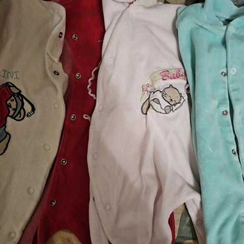 Baby girl outing rompers used, pack of 9