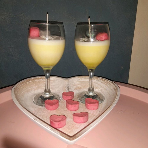 Soy candles in wine glass with cashmere scent new