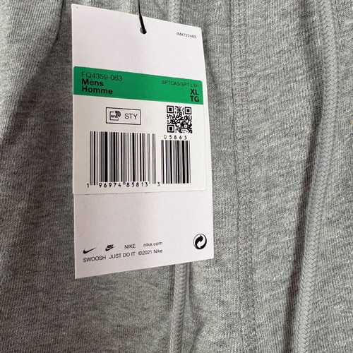 Nike shorts brand new, size XL, gray