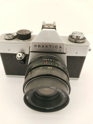 Pentacon Practica L camera used, functional from 1969