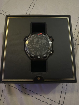 Huawei Watch Ultimate smartwatch like new, premium outdoor features