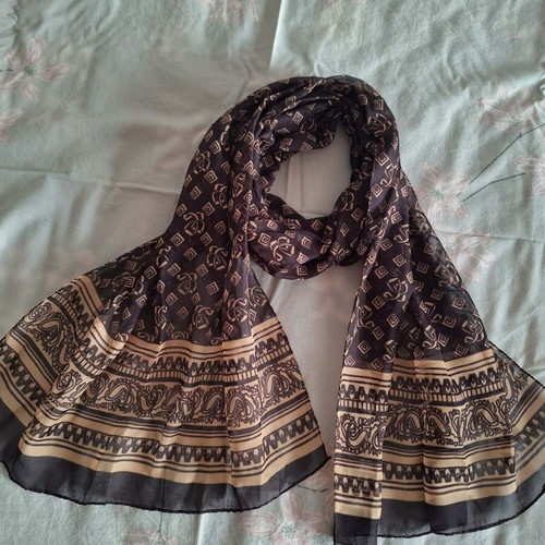 Women's scarf, beige and brown