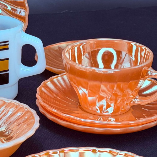 Anchor Hocking vintage collectible set of 11 pieces like new