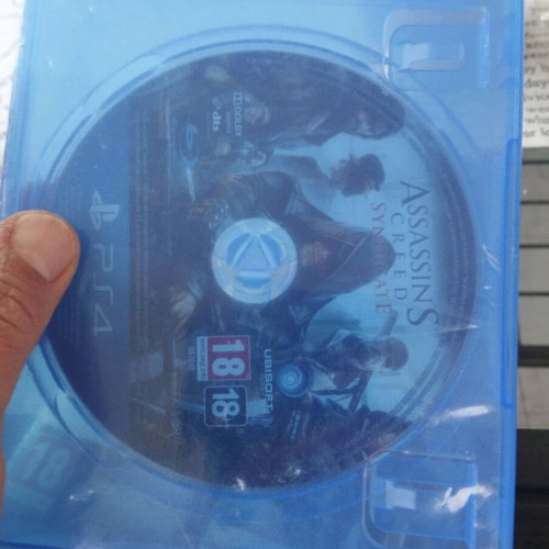 Assassin's Syndicate PlayStation 4 (PS4) used in good condition