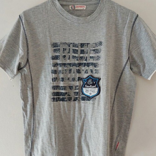 Energiers boys' t-shirt size 14, like new, grey