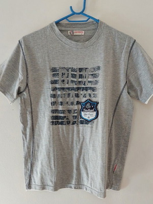 Energiers boys' t-shirt size 14, like new, grey