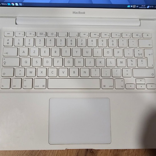 Apple MacBook 13" A1342 late 2009 Core 2 Duo 8GB RAM 128GB SSD