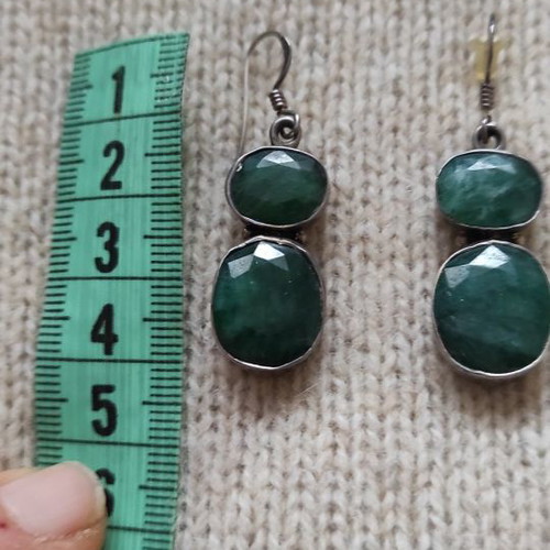 Silver 925 earrings with emerald used
