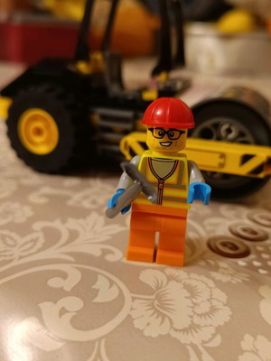 Lego City 60401 like new with box and instructions