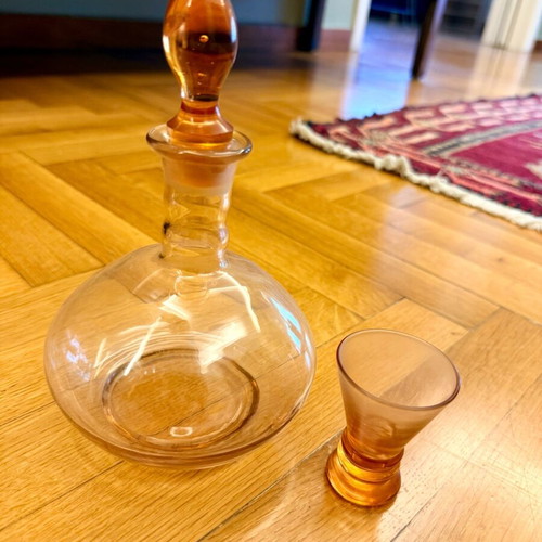 Vintage glass decanter with stopper used, amber glass with small glass