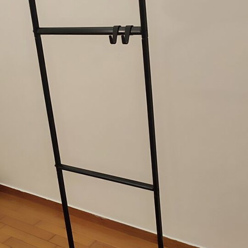 Floor clothes rack, black