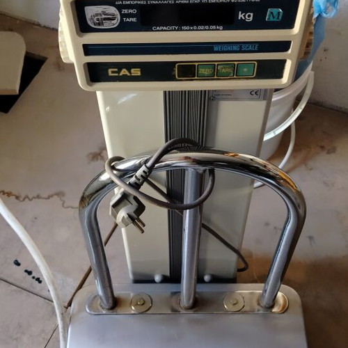 Electronic scale up to 150 kg