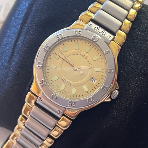 Ellesse 36mm watch gold like new