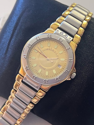 Ellesse 36mm watch gold like new
