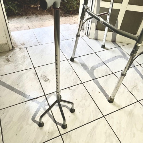 Folding four-legged inox walking stick new