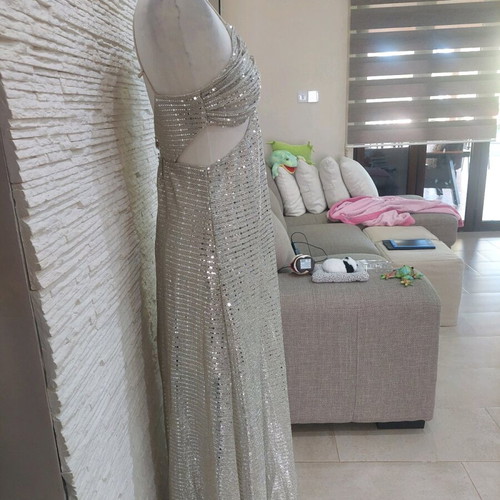 Silver dress size M like new