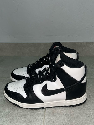 Nike Dunk High Panda μέγεθος 37.5 μεταχειρισμένα, μαύρα και άσπρα αθλητικά